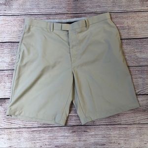 Men’s Callaway Golf shorts 38